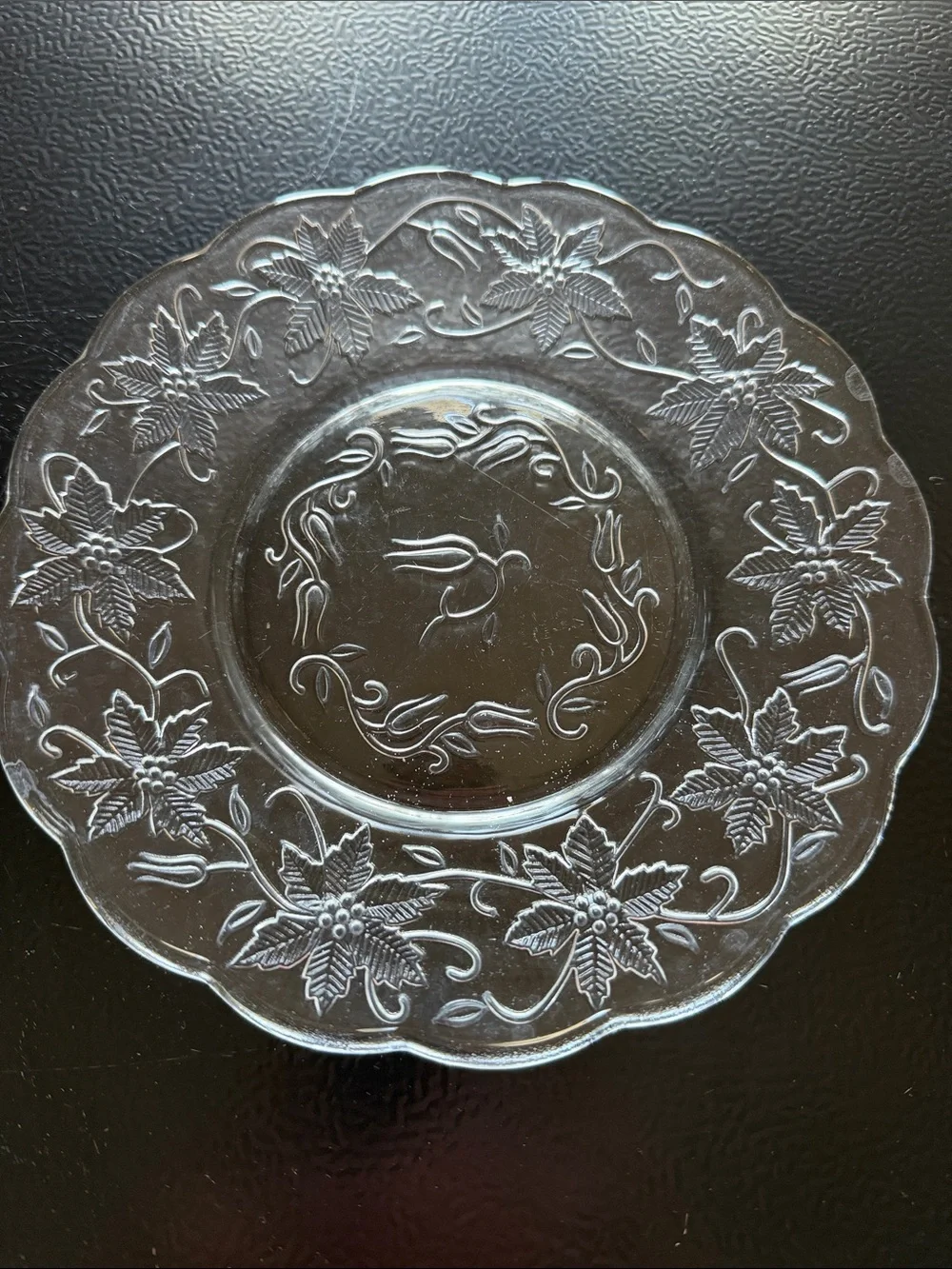 Princess House 8 inch Luncheon Floral Glass Plate set of 4